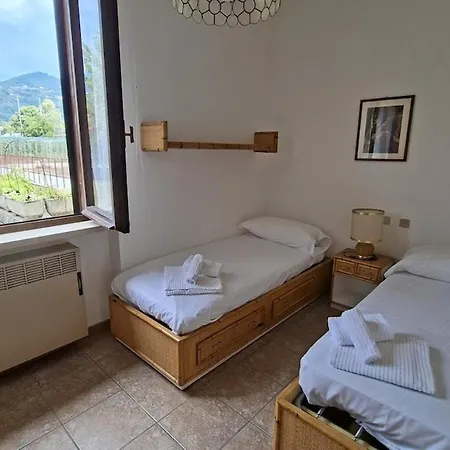 Сasa de vacaciones House *
